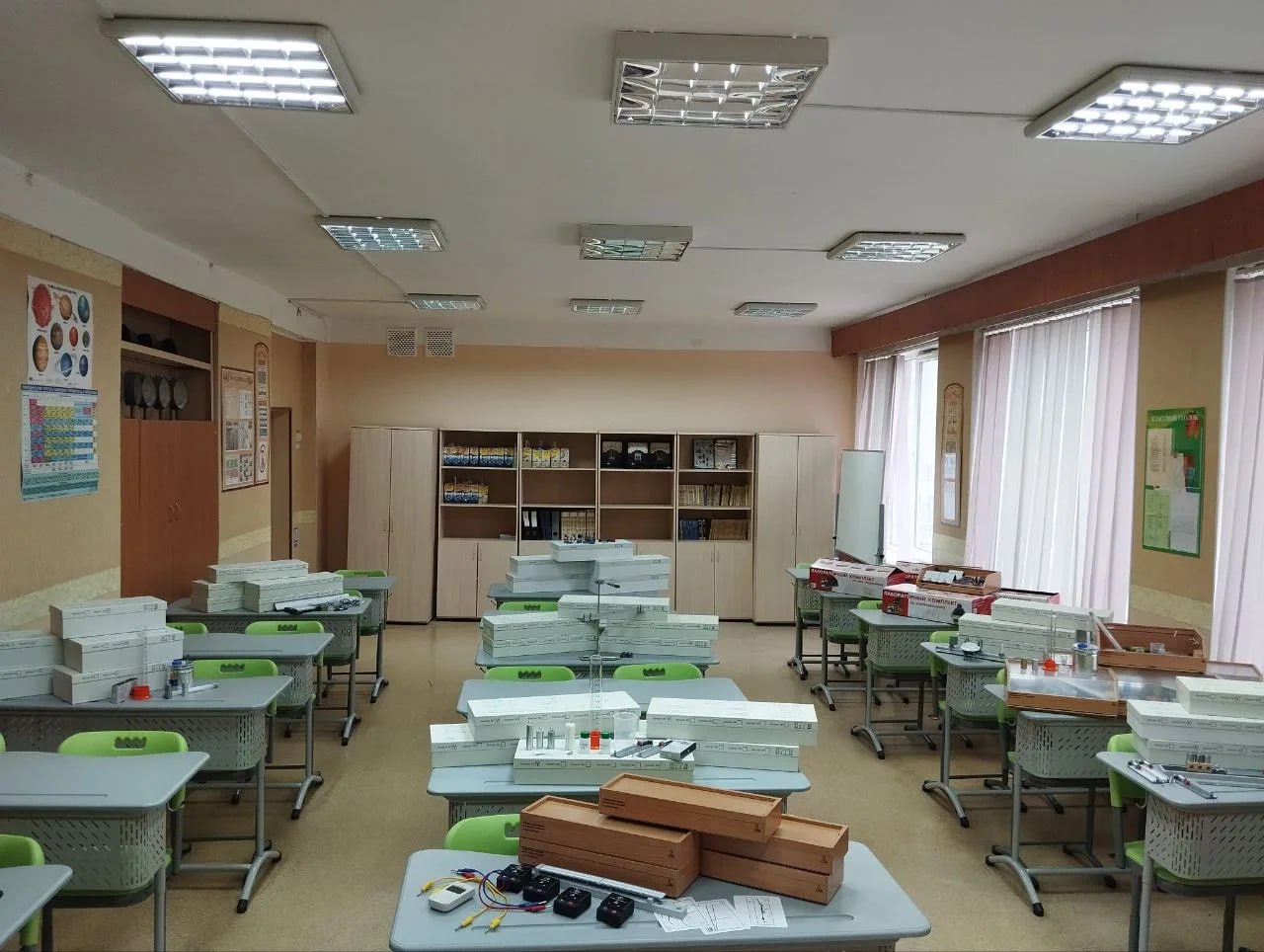 В ноябре в республиканских школах открыли три новых аграрных и агротехнологических класса В ноябре в республиканских школах открыли три новых аграрных и агротехнологических класса