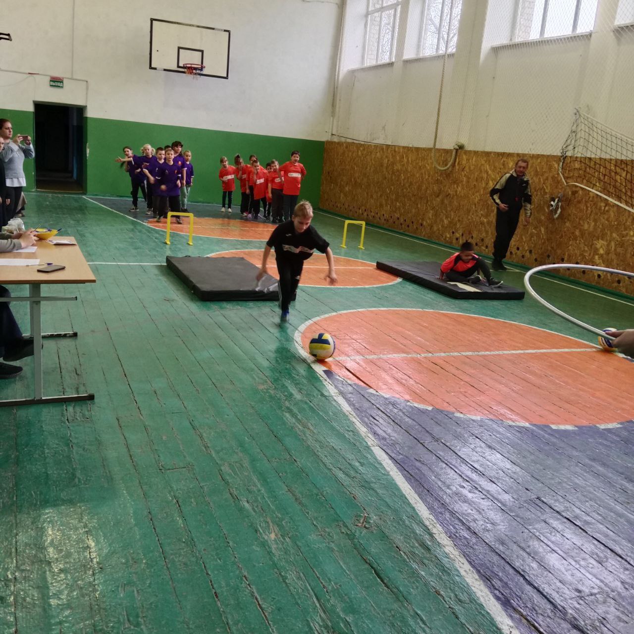 «ДРУЖИ СО СПОРТОМ С МАЛЫХ ЛЕТ» «ДРУЖИ СО СПОРТОМ С МАЛЫХ ЛЕТ»