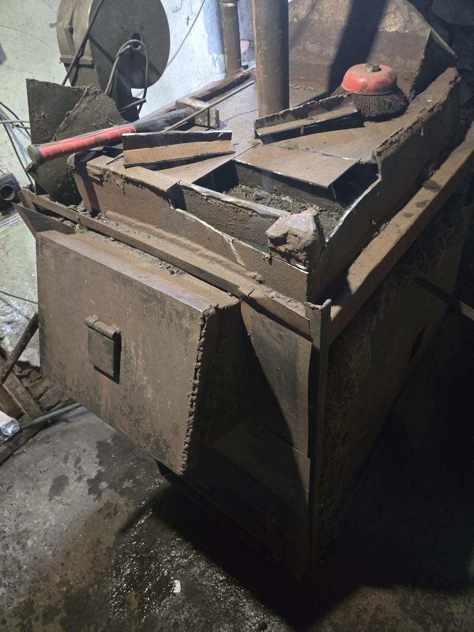 Колымские слесари-сантехники помогли коммунальному предприятию Ждановки Колымские слесари-сантехники помогли коммунальному предприятию Ждановки