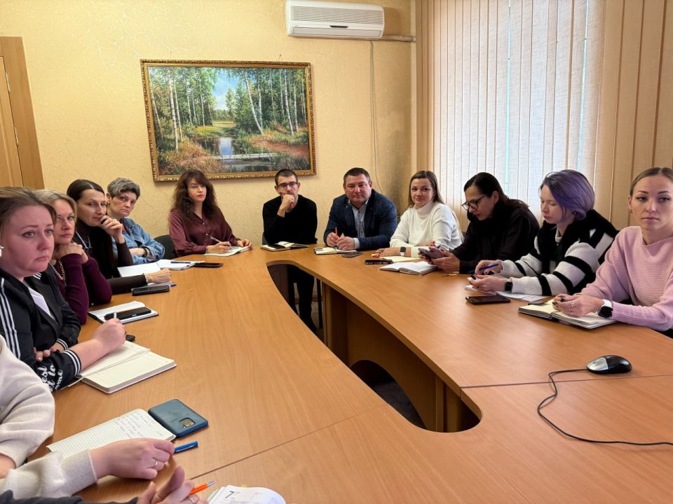 Минтруд ДНР осваивает «Бережливое производство» для повышения эффективности Минтруд ДНР осваивает «Бережливое производство» для повышения эффективности