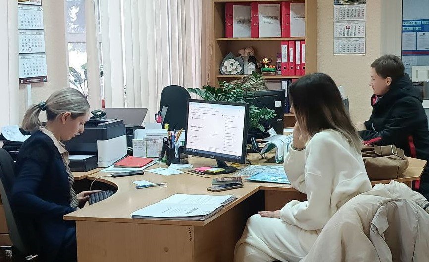 Лариса Толстыкина: Служба занятости ДНР: Надежный партнер для работодателей и соискателей Лариса Толстыкина: Служба занятости ДНР: Надежный партнер для работодателей и соискателей