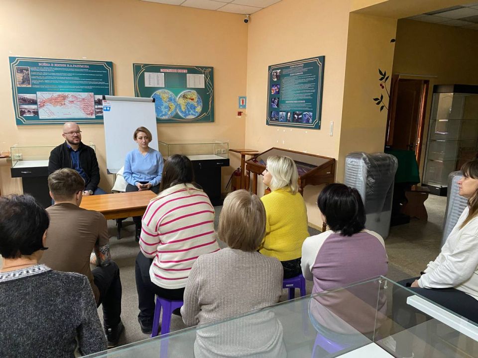 Иван Приходько: В Центрально-Городском районе Горловки прошла встреча с трудовым коллективом Иван Приходько: В Центрально-Городском районе Горловки прошла встреча с трудовым коллективом