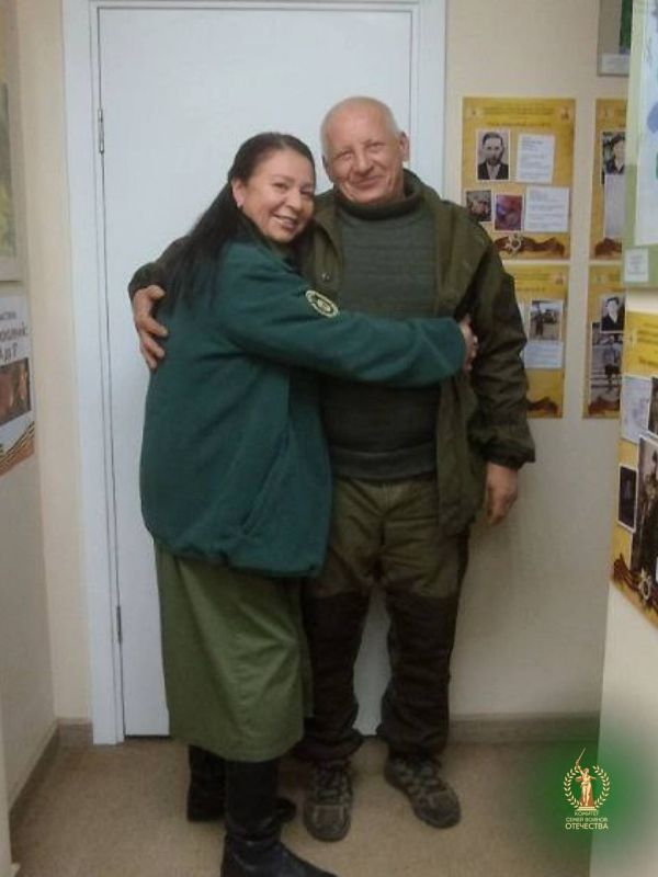 Для объятий не нужен специальный повод, но именно сегодня, 4 декабря в День объятий, мы решили напомнить как это важно! Для объятий не нужен специальный повод, но именно сегодня, 4 декабря в День объятий, мы решили напомнить как это важно!