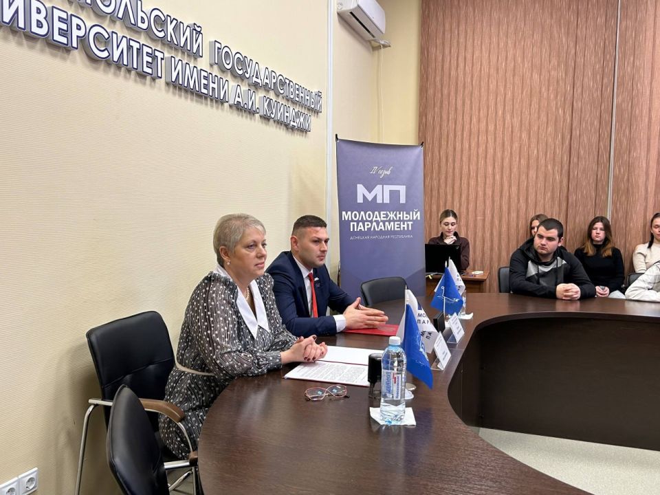 Теперь — и с Мариуполем. Продолжаем расширять горизонты сотрудничества