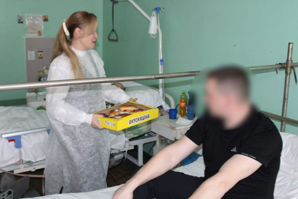 Иван Приходько: Член Совета Федерации Федерального Собрания Российской Федерации, заместитель председателя Комитета Совета Федерации по международным делам, координатор совета партийного проекта «Женское движение» Донецкого... Иван Приходько: Член Совета Федерации Федерального Собрания Российской Федерации, заместитель председателя Комитета Совета Федерации по международным делам, координатор совета партийного проекта «Женское движение» Донецкого...