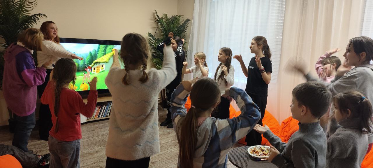 В молодежном отделе МБУ "Дебальцевский центр культуры и досуга" состоялось по-настоящему волшебное предновогоднее событие В молодежном отделе МБУ "Дебальцевский центр культуры и досуга" состоялось по-настоящему волшебное предновогоднее событие