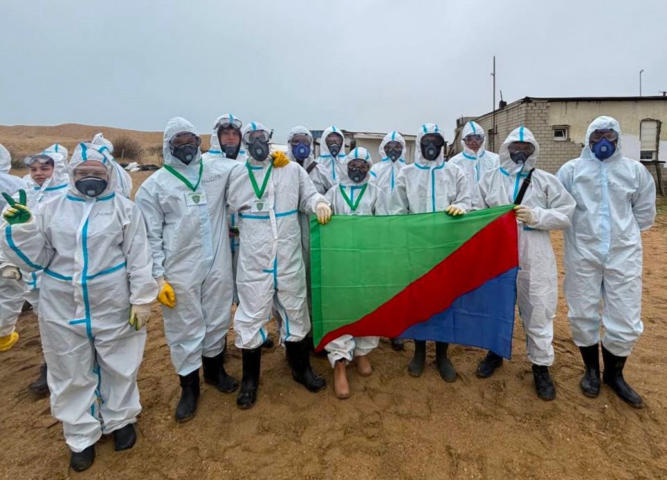 День добровольца. Добровольчество начинается с простых вещей: взаимовыручки, доброты и желания не проходить мимо