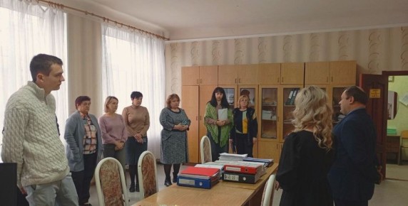 4                &quot; &quot; &quot; .. &quot;