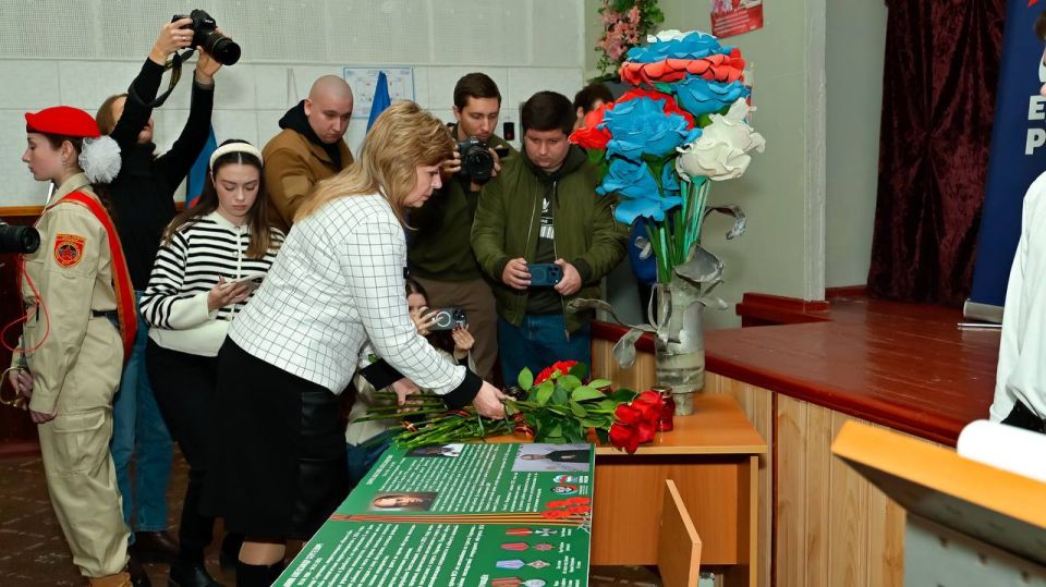 Они воевали за Родину – пером и оружием Они воевали за Родину – пером и оружием