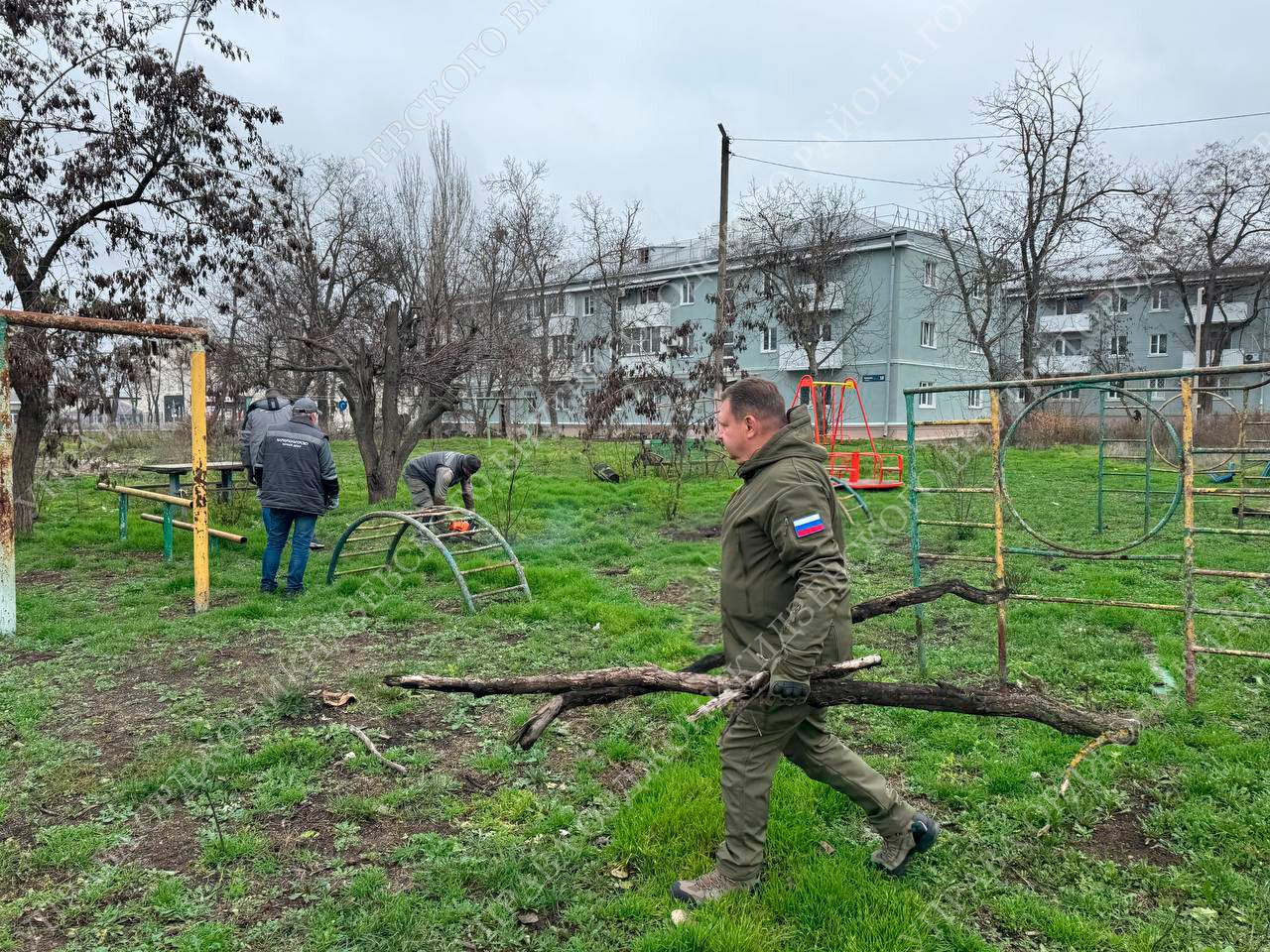 Наводим порядок вместе: масштабный субботник на Владимирской! Наводим порядок вместе: масштабный субботник на Владимирской!