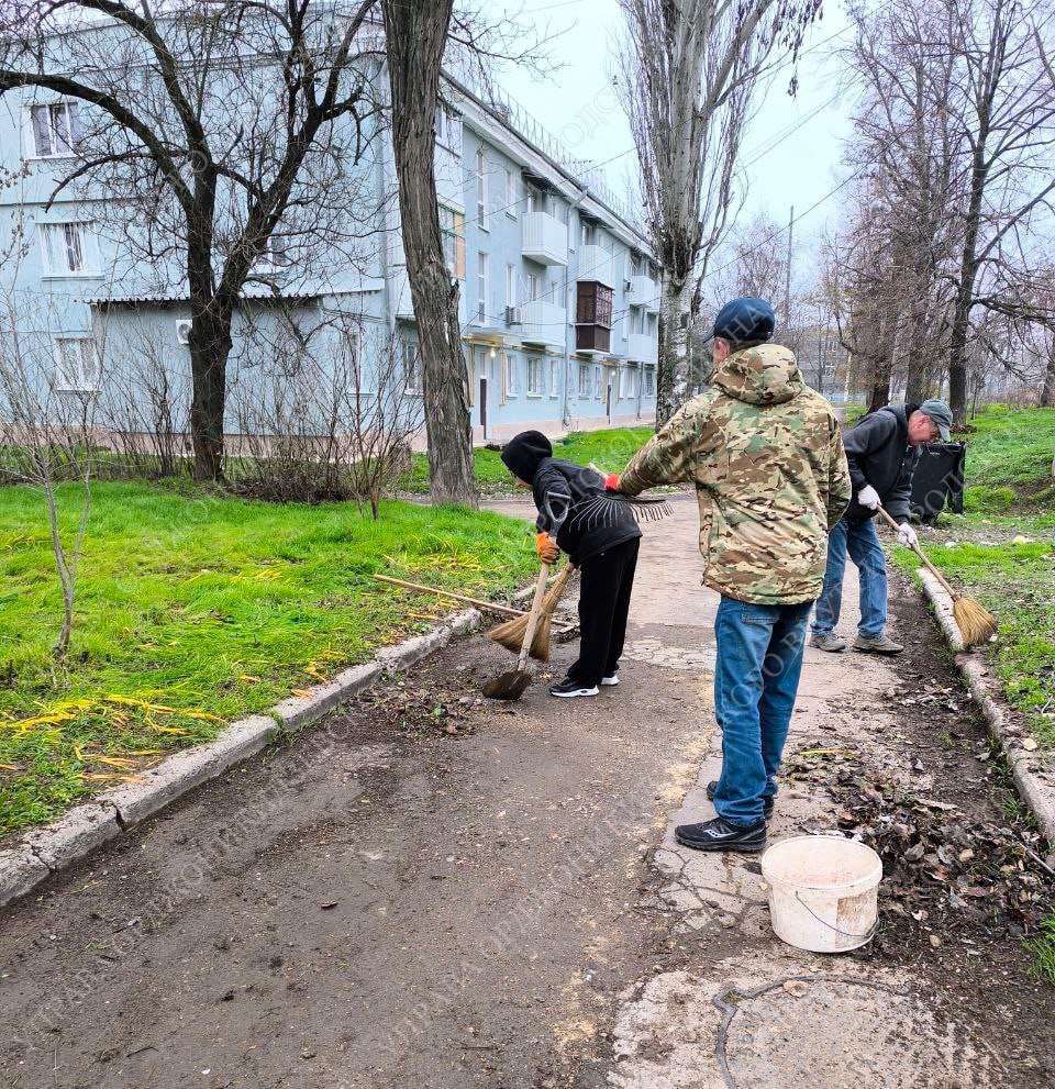 Наводим порядок вместе: масштабный субботник на Владимирской! Наводим порядок вместе: масштабный субботник на Владимирской!