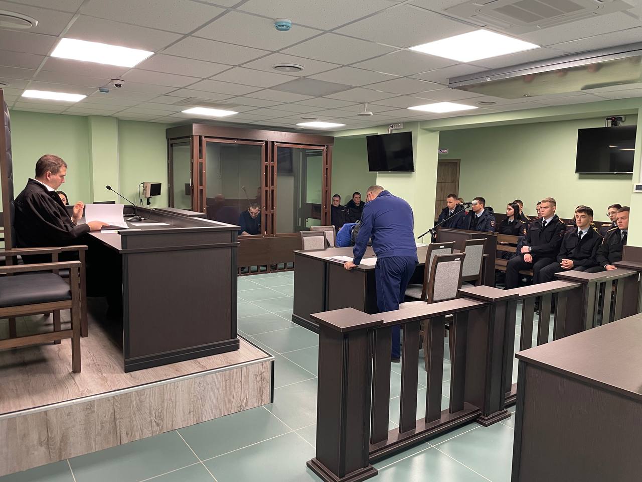 Курсанты Донецкого филиала Волгоградской академии МВД России познакомились с основами уголовного процесса