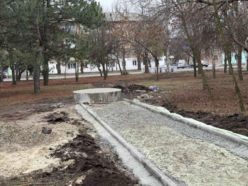 В Кировском парке продолжается масштабное обновление южной части В Кировском парке продолжается масштабное обновление южной части