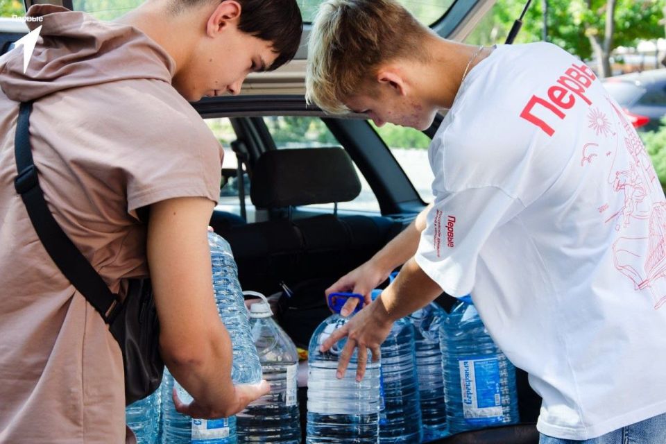 С Днём добровольца. Праздник людей с большим сердцем, которые не могут пройти мимо чужой беды