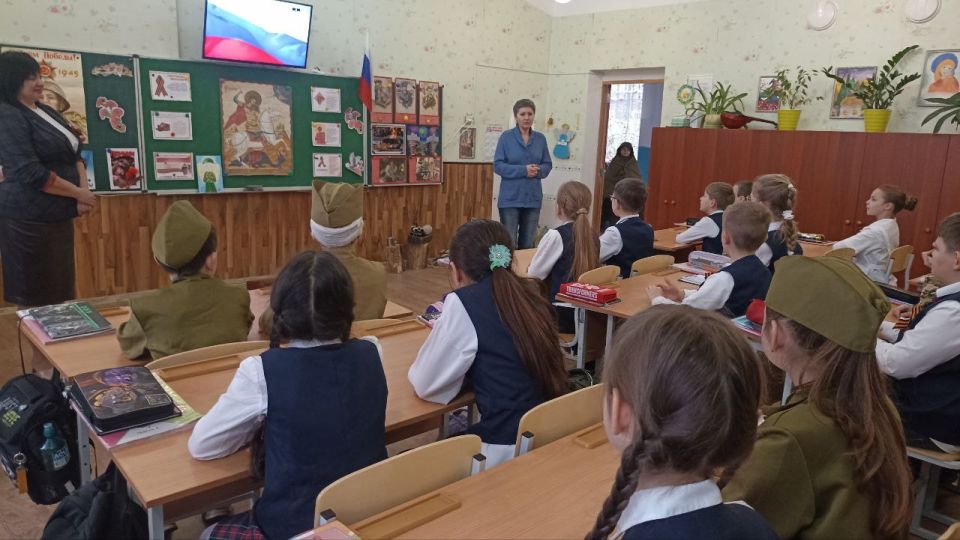 Иван Адамец: В рамках профилактической работы Комиссия по делам несовершеннолетних и защите их прав (КДНиЗП) при Управе Куйбышевского района провела встречу с учащимися школы № 64 Иван Адамец: В рамках профилактической работы Комиссия по делам несовершеннолетних и защите их прав (КДНиЗП) при Управе Куйбышевского района провела встречу с учащимися школы № 64