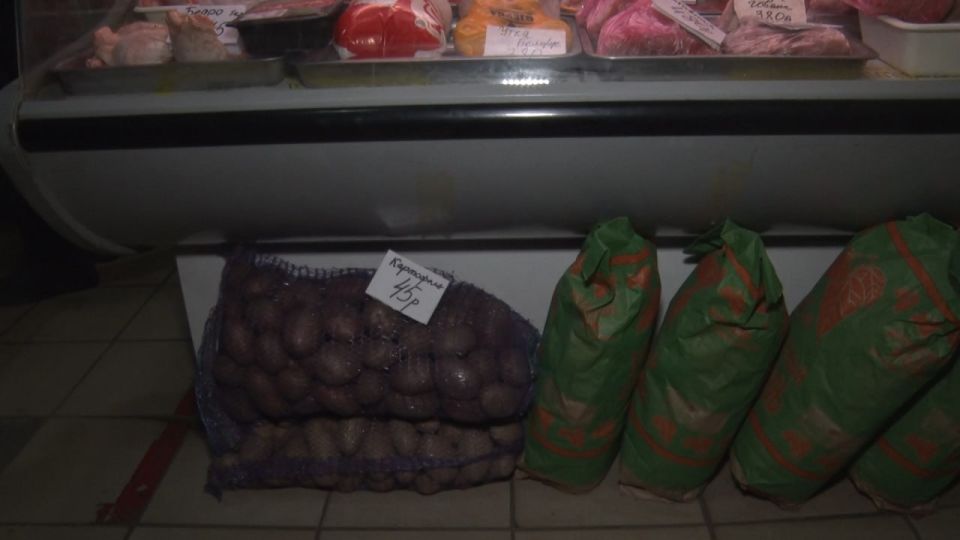 Иван Приходько: Активисты Народного контроля проверили ряд магазинов в Никитовском районе Горловки Иван Приходько: Активисты Народного контроля проверили ряд магазинов в Никитовском районе Горловки