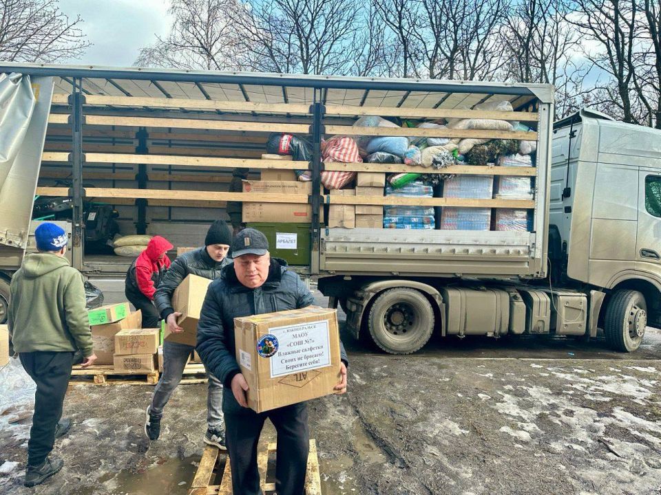 Александр Пеняев: Сегодня россияне отмечают День волонтера