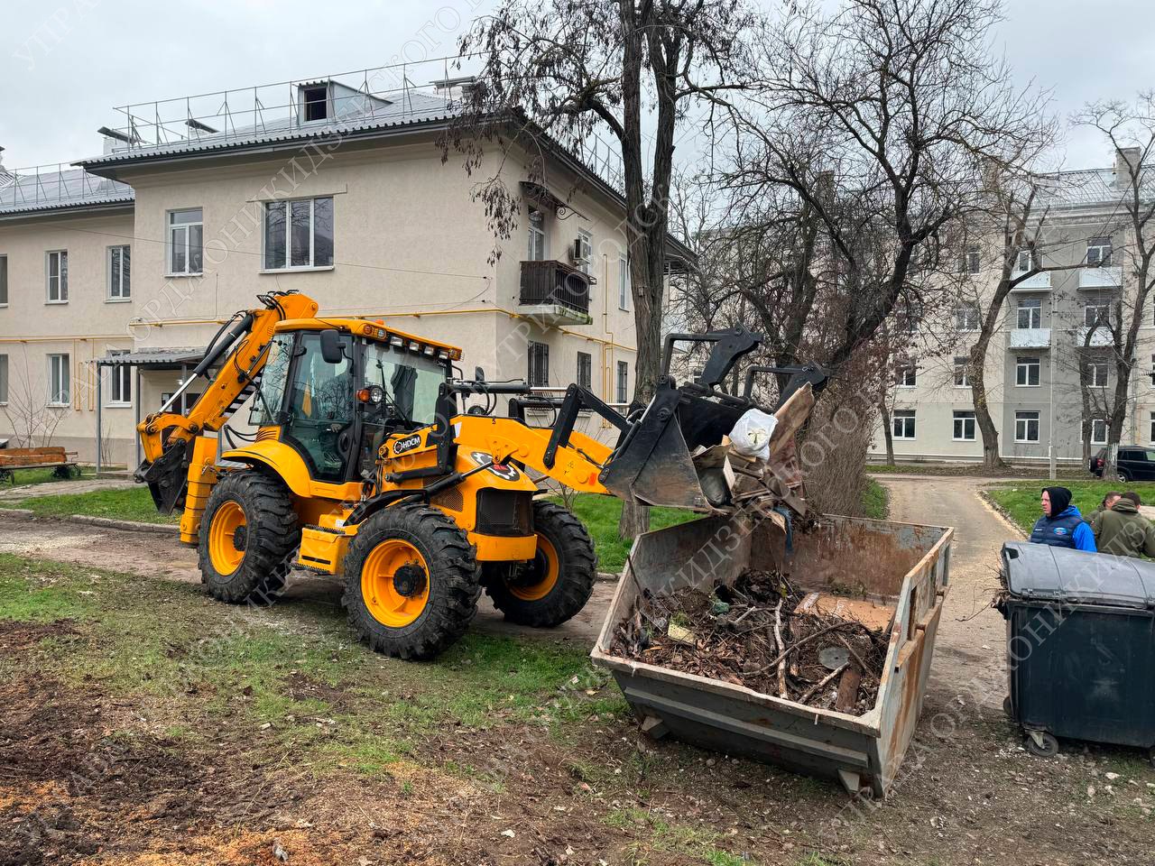 Наводим порядок вместе: масштабный субботник на Владимирской! Наводим порядок вместе: масштабный субботник на Владимирской!