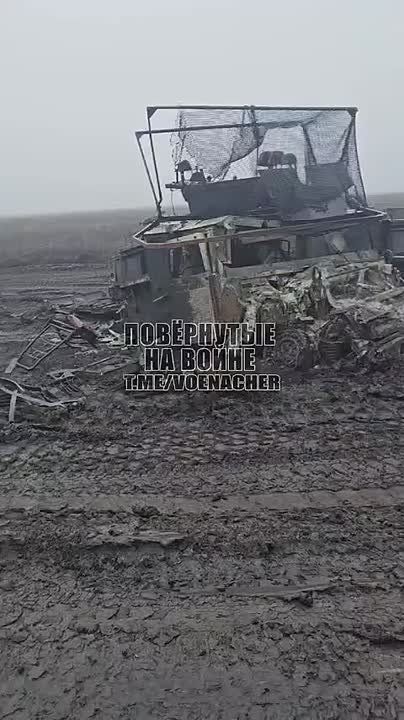 Кладбище техники ВСУ возле села Шевченко на Покровском направлении