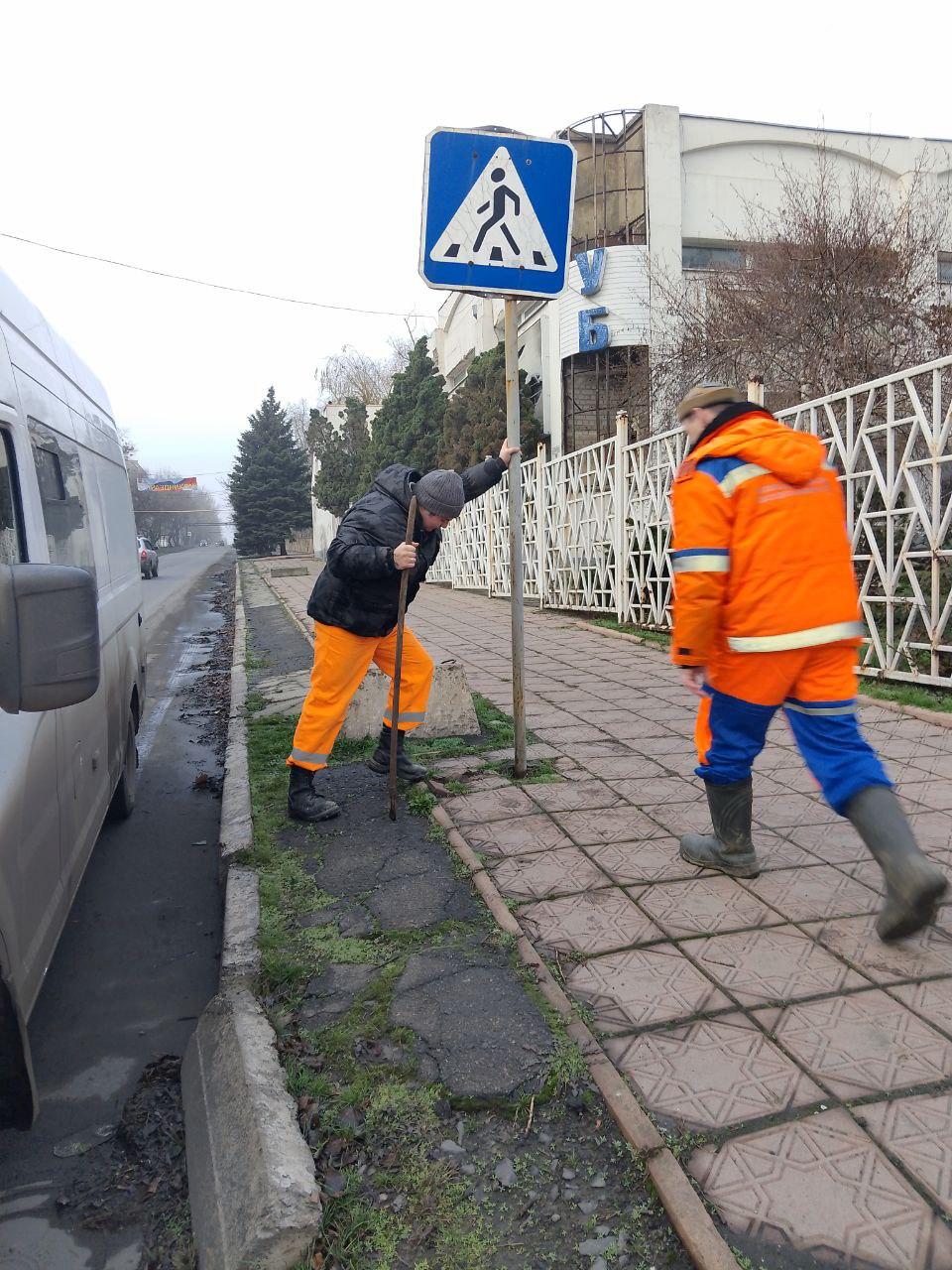 Бригада владимирцев работает в Кировском Бригада владимирцев работает в Кировском
