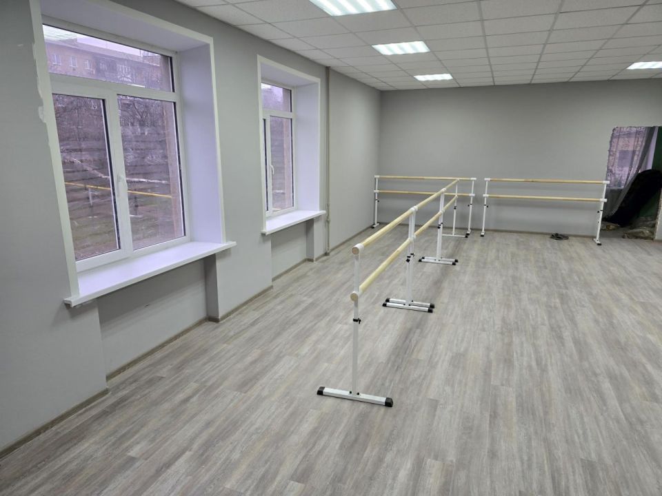 Владимирская область продолжает ремонт в Доме детского творчества в городе Кировское