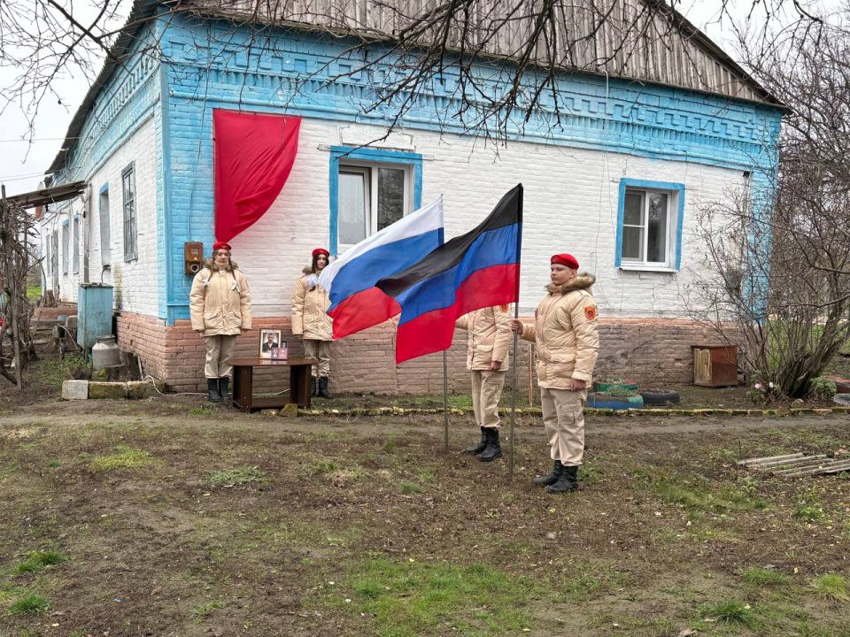 Наталья Великодная: Героев помнят все. Сегодня хочу поделиться событием, которое стало ярким примером того, как важно чтить память тех, кто отдал самое ценное – свою жизнь – за свободу и независимость нашей родной земли Наталья Великодная: Героев помнят все. Сегодня хочу поделиться событием, которое стало ярким примером того, как важно чтить память тех, кто отдал самое ценное – свою жизнь – за свободу и независимость нашей родной земли