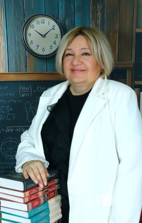 ГБОУ ДПО "ДОНРИРО" выпустил в свет практико-ориентированное пособие "Всероссийские проверочные работы: опыт подготовки и реализации в Донецкой Народной Республике". Учитель русского языка и литературы ГБОУ "Светлодарский...