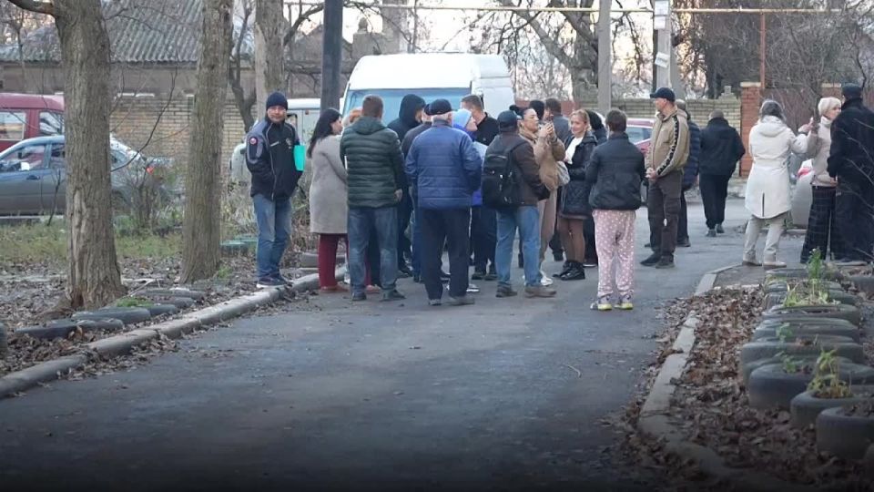 Алексей Муратов встретился с жителями Куйбышевского района Донецка