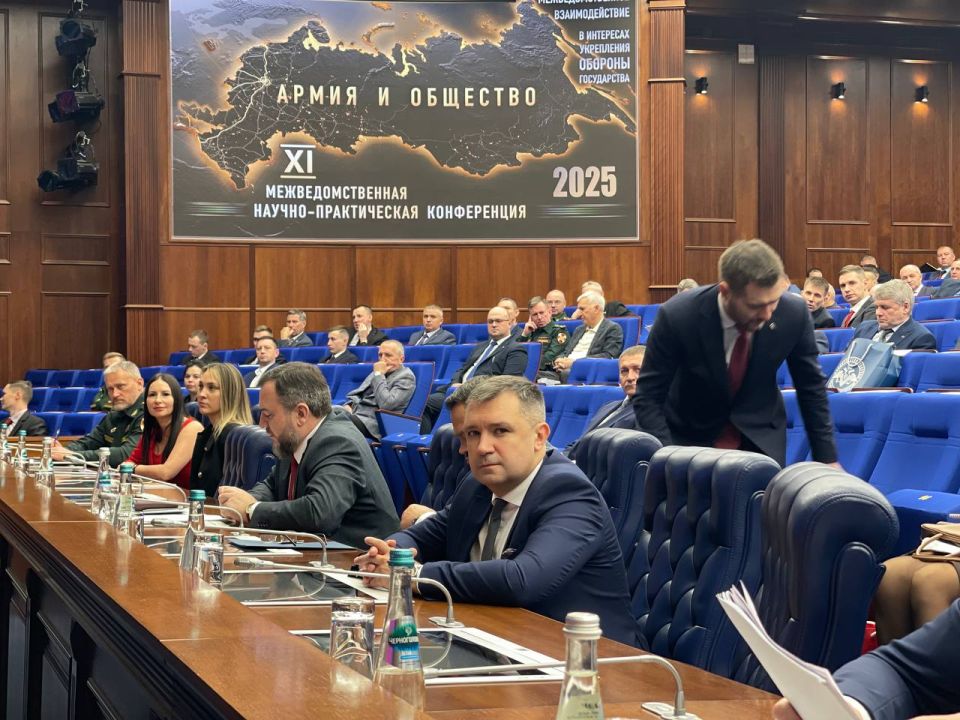 Заместитель Председателя Народного Совета Николай Сытов принял участие в XI Межведомственной научно-практической конференции «Армия и общество. Межведомственное взаимодействие в интересах укрепления обороны государства» Заместитель Председателя Народного Совета Николай Сытов принял участие в XI Межведомственной научно-практической конференции «Армия и общество. Межведомственное взаимодействие в интересах укрепления обороны государства»