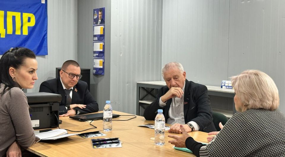 Андрей Крамар: Первый день Всероссийского приема граждан депутатами ЛДПР пришелся аккурат на День добровольца