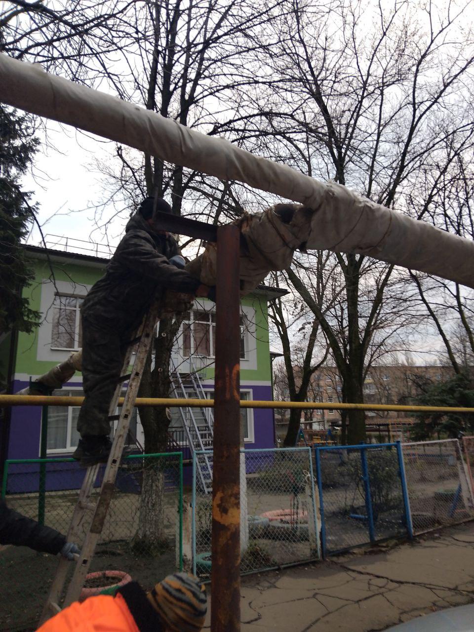 Бригада владимирцев работает в Кировском Бригада владимирцев работает в Кировском