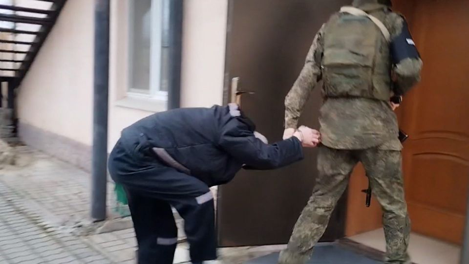 Тюремный срок за террор: суд в Мариуполе вынес обвинительные приговоры украинским военным преступникам