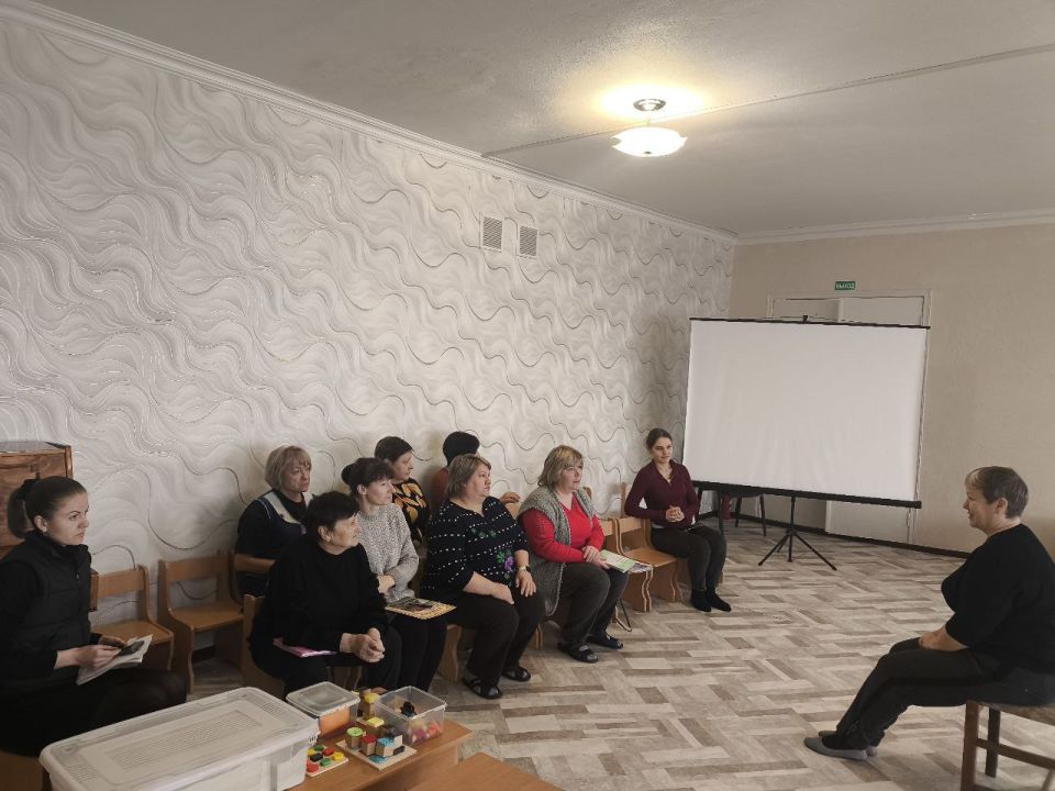 «Единый час гражданственности» в первичных организациях МО ОД «ДР» Центрально-Городского района г. Горловка «Единый час гражданственности» в первичных организациях МО ОД «ДР» Центрально-Городского района г. Горловка