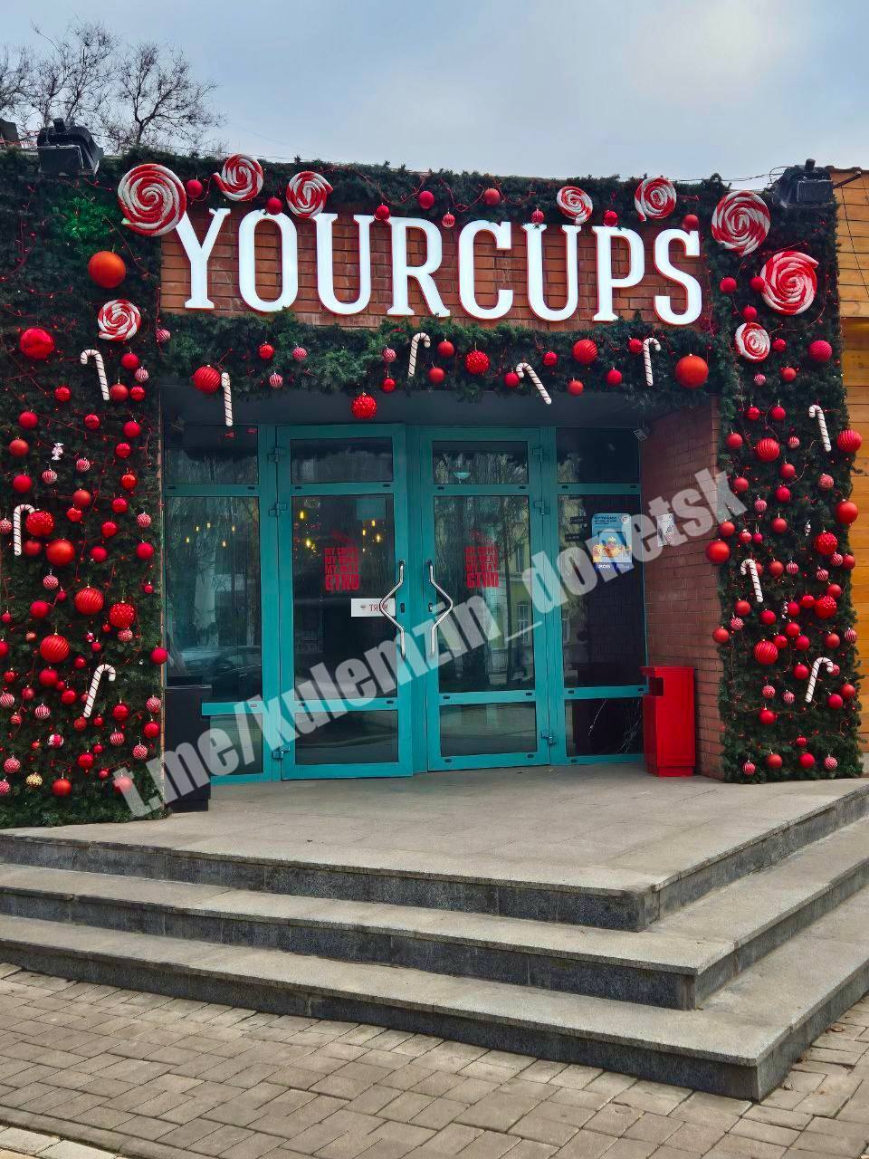 Алексей Кулемзин: Прямо сейчас на наших глазах предприятия торговли, общественного питания и бытовых услуг одеваются в праздничный наряд! Алексей Кулемзин: Прямо сейчас на наших глазах предприятия торговли, общественного питания и бытовых услуг одеваются в праздничный наряд!