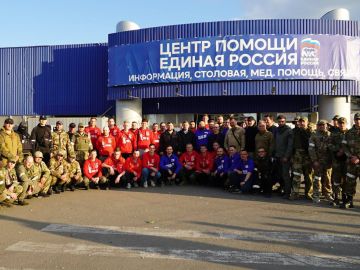 Антон Кольцов: Сердца, меняющие мир!. Сегодня, в День добровольца, я хочу сказать огромное СПАСИБО всем, кто обладает тем самым большим, неравнодушным сердцем, готовым прийти на помощь! Добровольчество – это удивительное...