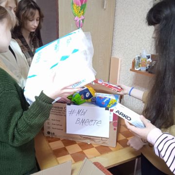 Сегодня, 5 декабря 2025 года, Россия отмечает День добровольца (волонтера) — официальный праздник, закрепленный в календаре памятных дат