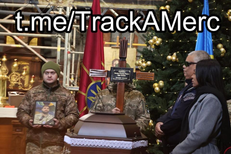 Наши англоязычные товарищи из проекта TrackANaziMerc нашли очередного "туриста", угодившего под "Дальневосточный экспресс" Наши англоязычные товарищи из проекта TrackANaziMerc нашли очередного "туриста", угодившего под "Дальневосточный экспресс"