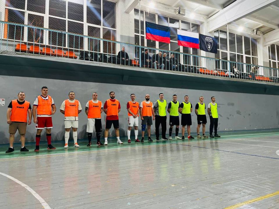 5 ноября в Спортивном Комплексе Трубник прошла Ночная Футбольная Лига 5 ноября в Спортивном Комплексе Трубник прошла Ночная Футбольная Лига