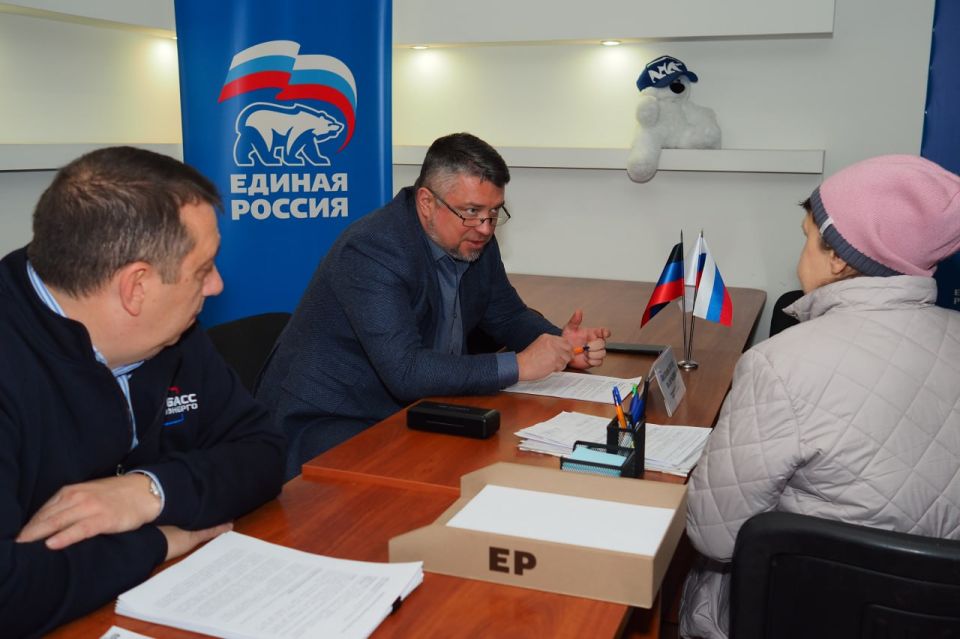 Декада приёмов: мы услышали людей, будем вместе искать пути решения Декада приёмов: мы услышали людей, будем вместе искать пути решения
