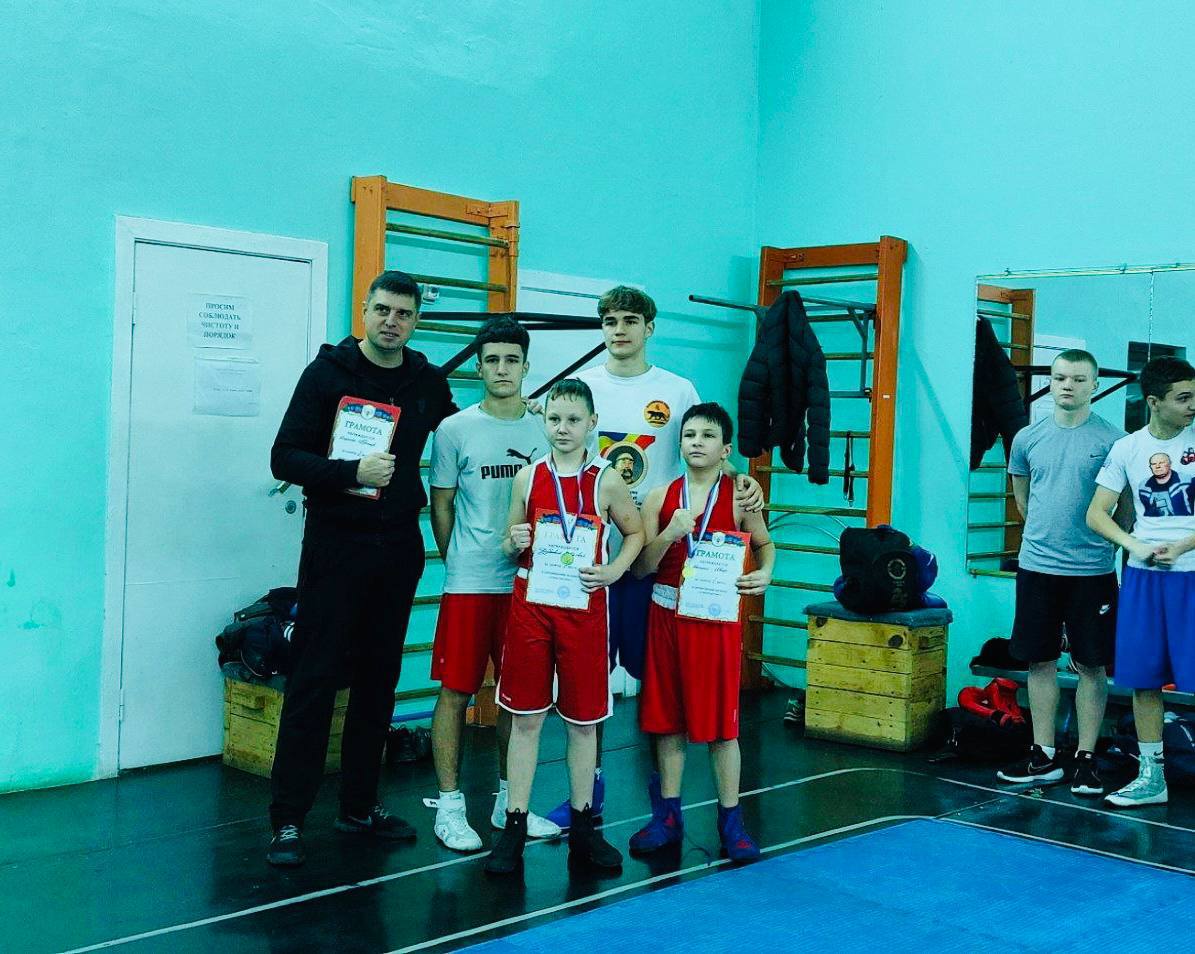 Сегодня в СОК ВИТЯЗЬ прошел открытый РИНГ среди юных спортсменов Сегодня в СОК ВИТЯЗЬ прошел открытый РИНГ среди юных спортсменов