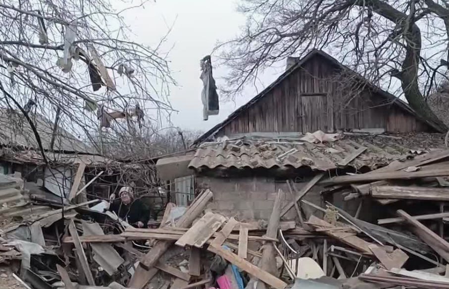 WarGonzo: Жительница Горловки погибла при ночном обстреле ВСУ WarGonzo: Жительница Горловки погибла при ночном обстреле ВСУ