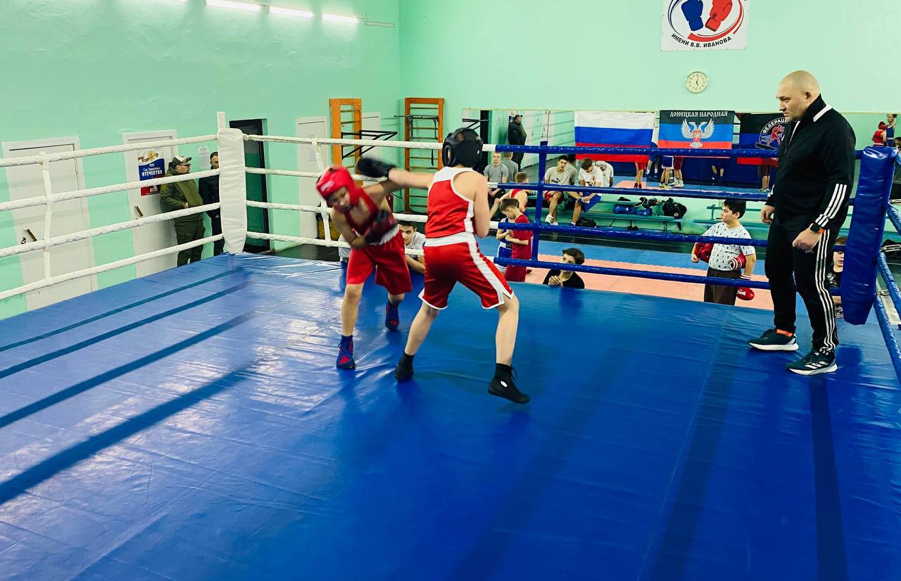 Сегодня в СОК ВИТЯЗЬ прошел открытый РИНГ среди юных спортсменов Сегодня в СОК ВИТЯЗЬ прошел открытый РИНГ среди юных спортсменов