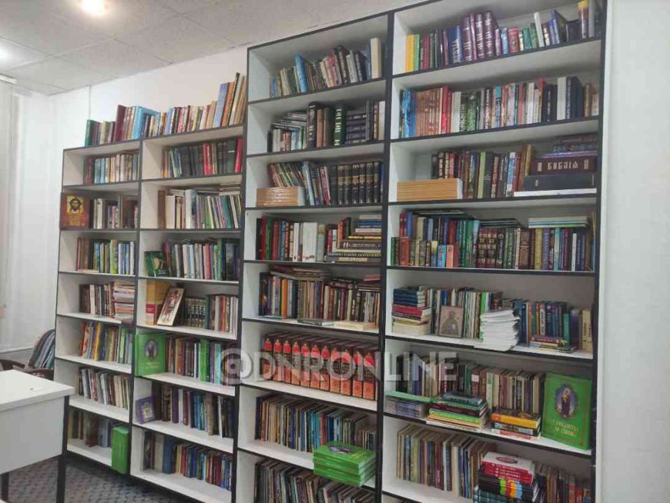В столице ДНР открыли библиотеку в честь Марии Пироговой В столице ДНР открыли библиотеку в честь Марии Пироговой
