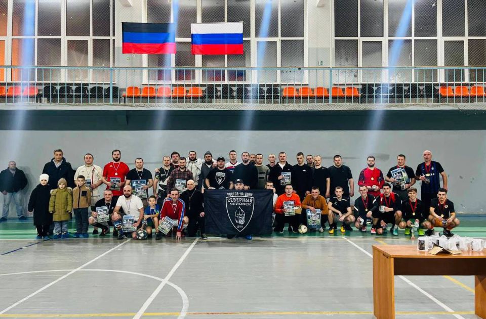5 ноября в Спортивном Комплексе Трубник прошла Ночная Футбольная Лига 5 ноября в Спортивном Комплексе Трубник прошла Ночная Футбольная Лига