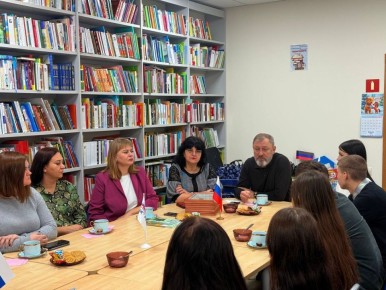    .    ,    5 ,        -  