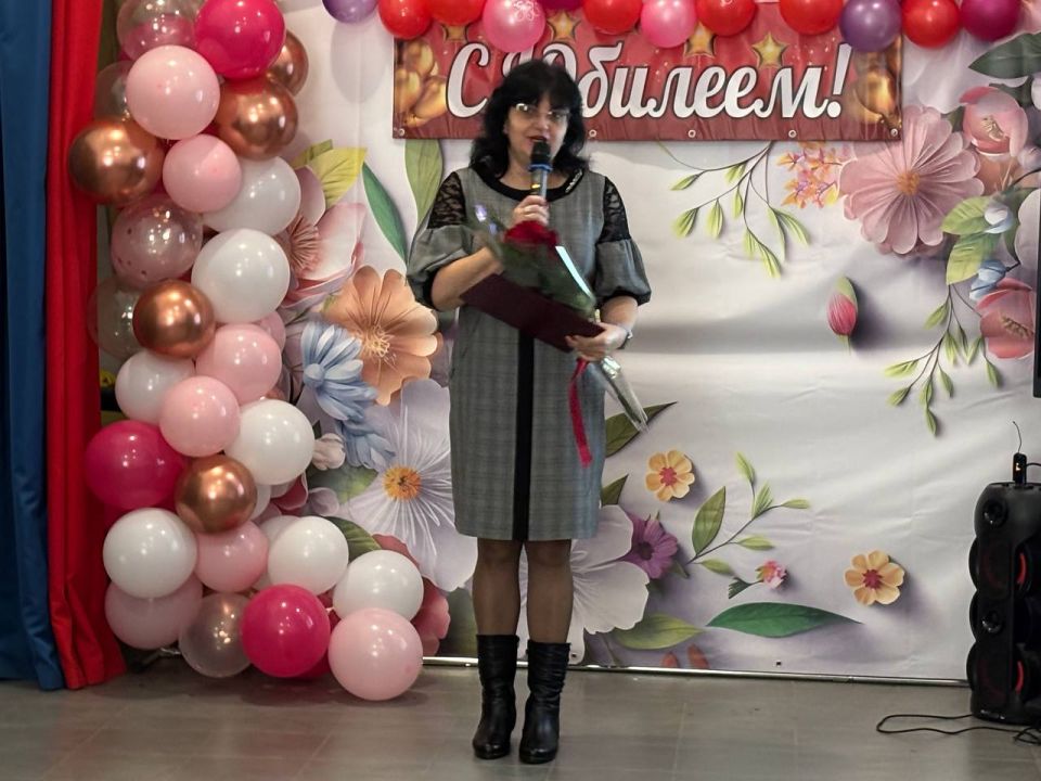 Шестьдесят лет в авангарде образования: Камышеватская школа отмечает юбилей