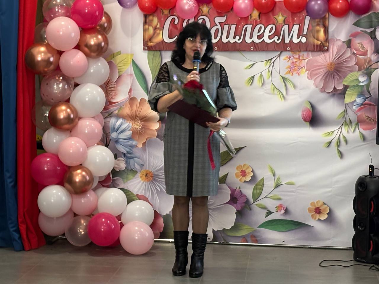 Шестьдесят лет в авангарде образования: Камышеватская школа отмечает юбилей