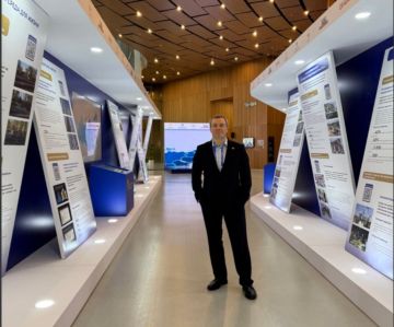  -      ۻ,       ()       ...