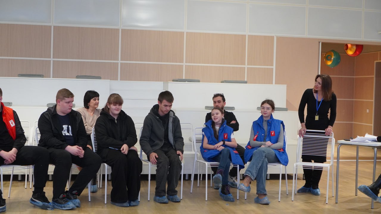 Продолжаем цикл психологических тренингов для подростков Продолжаем цикл психологических тренингов для подростков