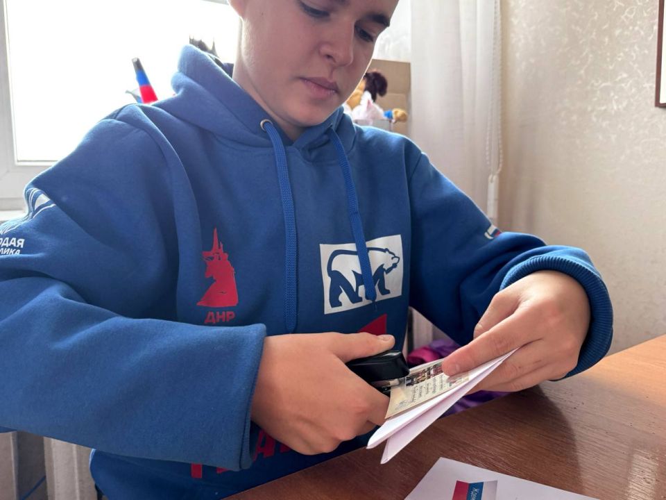 Новогодние пожелания для наших солдат созданы с теплотой и уважением Новогодние пожелания для наших солдат созданы с теплотой и уважением